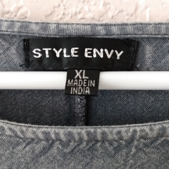 Style Envy Gray Ruffled Top - Picture 3 of 5